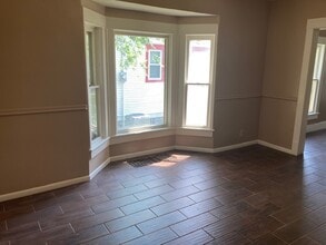 812 N Minnesota Ave in Hastings, NE - Building Photo - Building Photo