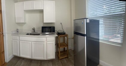 719 Winters St in West Palm Beach, FL - Building Photo - Building Photo