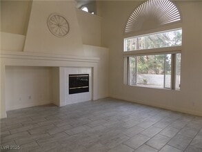 3054 Blazing Creek Way in Henderson, NV - Building Photo - Building Photo