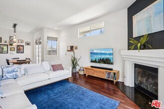 1751 Barry Ave in Los Angeles, CA - Building Photo - Building Photo