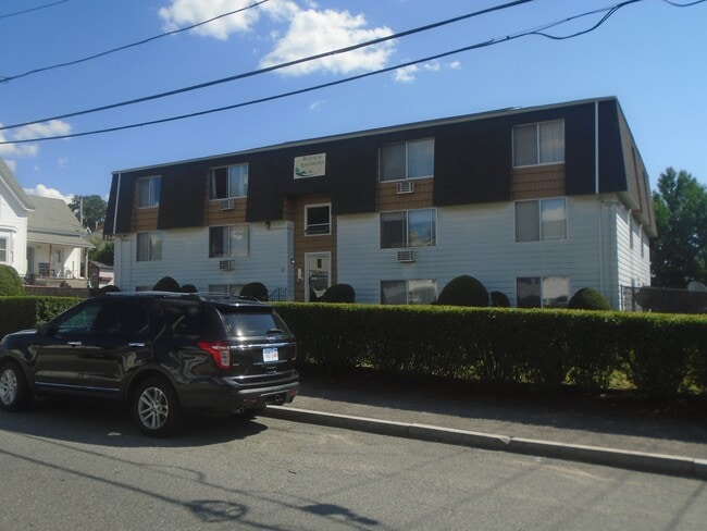 Westview Apartments in Worcester, MA - Building Photo - Building Photo