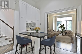 351 Deloraine Ave in Toronto, ON - Building Photo - Building Photo