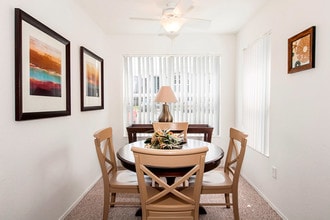 Cricket Club Apartments in Orlando, FL - Building Photo - Building Photo