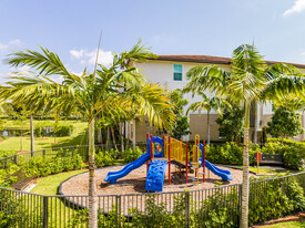 Alora West Palm Beach in West Palm Beach, FL - Building Photo - Building Photo