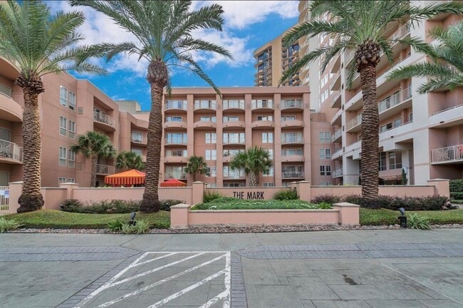 3505 Sage Rd, Unit 2805