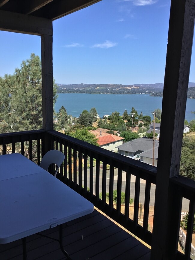 10872 Skyview Dr, Unit A in Kelseyville, CA - Building Photo - Building Photo