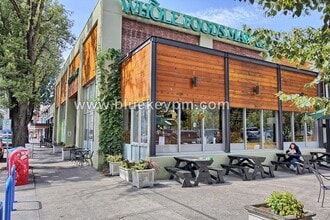 217 NE 30th Ave in Portland, OR - Building Photo - Building Photo