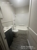 100 Schneider Ln in Nicholasville, KY - Building Photo