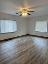 25 Julie Kate St in Culloden, WV - Building Photo