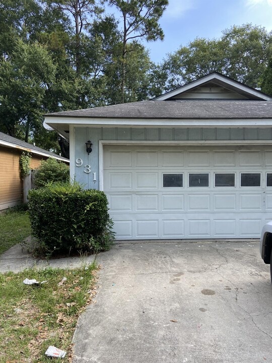 931 McAfina Trail in Valdosta, GA - Building Photo