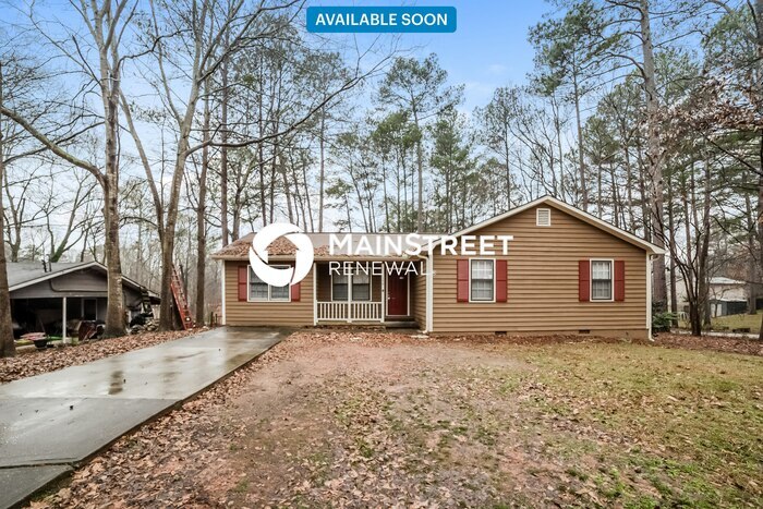 148 Wildwood Dr in Stockbridge, GA - Building Photo