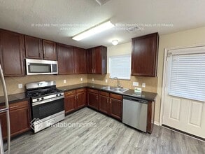 4030 Falvel Shadow Creek Dr in Spring, TX - Building Photo - Building Photo