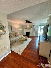 9410 S Vicksburg Park Ct in Charlotte, NC - Building Photo - Building Photo