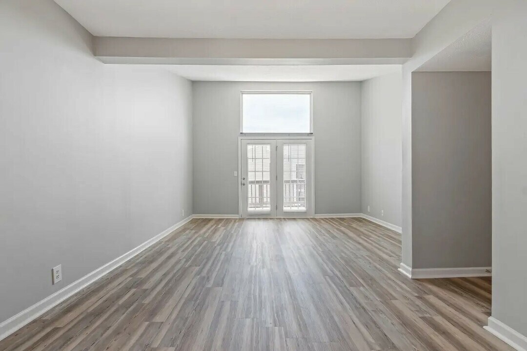 420 Elysian Fields Rd in Nashville, TN - Building Photo