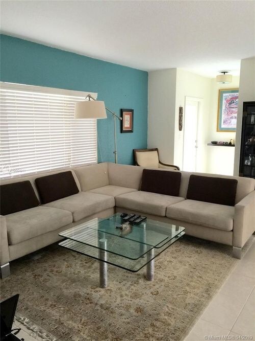 721 NE 16th Ave-Unit -3C in Fort Lauderdale, FL - Building Photo