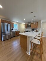 6524 Greenleaf St in Springfield, VA - Building Photo