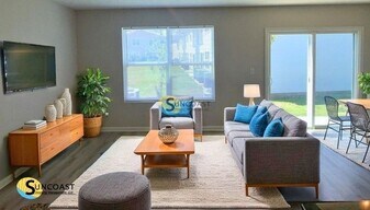 9163 Western Way, Unit 2 in Jacksonville, FL - Building Photo