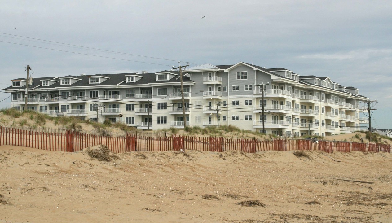 Sandbridge Dunes Condos in Virginia Beach, VA - Building Photo