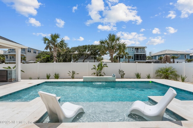 property at 127 Seaside Vis Ct