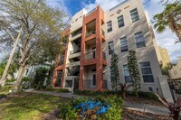 535 4th Ave S in St. Petersburg, FL - Foto de edificio - Building Photo