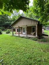 150 Smith St in Elk Park, NC - Building Photo - Building Photo