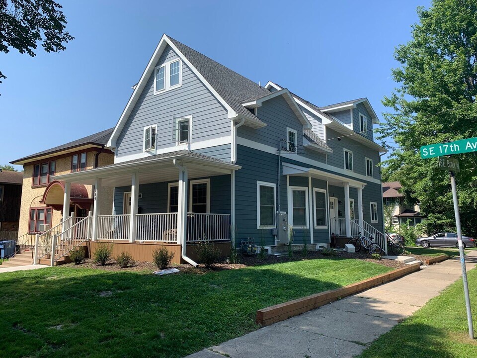 959 17th Ave SE in Minneapolis, MN - Foto de edificio