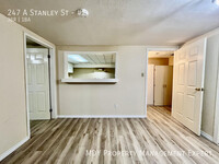 247 Stanley St in Brantford, ON - Building Photo - Building Photo