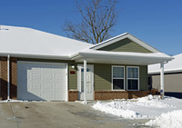 Preston Dean Villas in Fort Wayne, IN - Foto de edificio - Building Photo