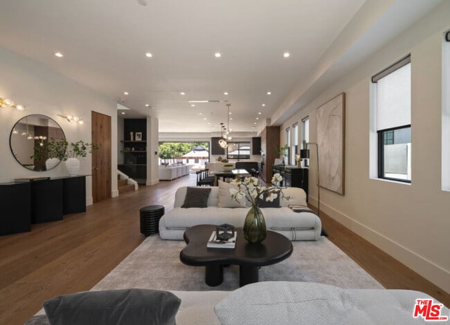 4299 Elmer Ave in Los Angeles, CA - Building Photo - Building Photo