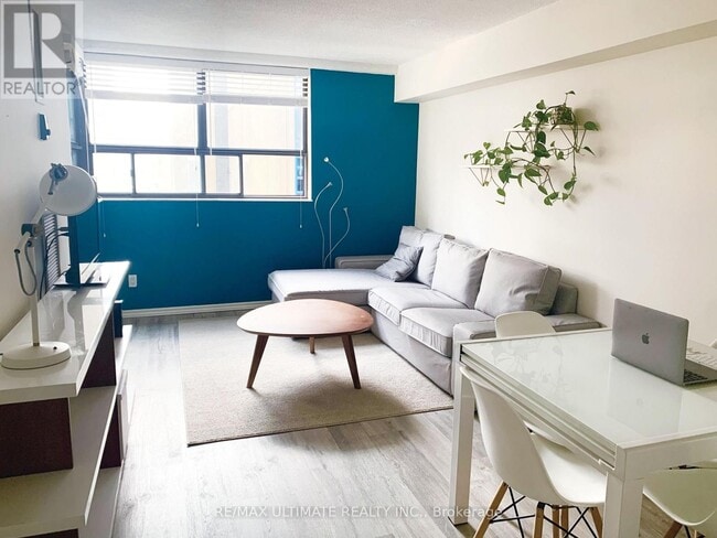 80 St Patrick St in Toronto, ON - Building Photo - Building Photo