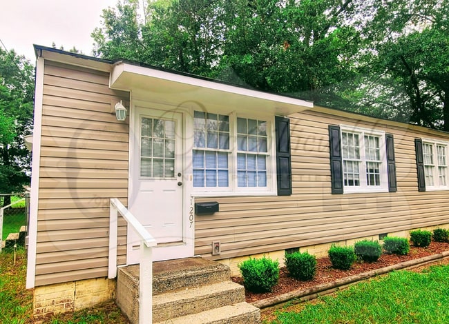 property at 1207 Holden Dr
