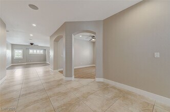4437 Verdiccio Ave in Las Vegas, NV - Building Photo - Building Photo