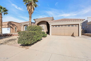 3728 Tierra Aurora Dr in El Paso, TX - Foto de edificio - Building Photo