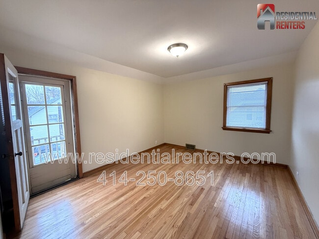 517 N 65th St in Milwaukee, WI - Building Photo - Building Photo