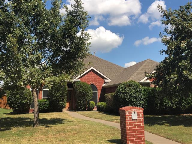3002 St Amanda Dr in Mansfield, TX - Building Photo