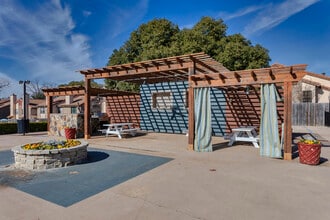 Ventana in Dallas, TX - Building Photo - Building Photo