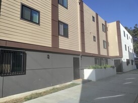 1575 1/2 W 37th Pl in Los Angeles, CA - Building Photo