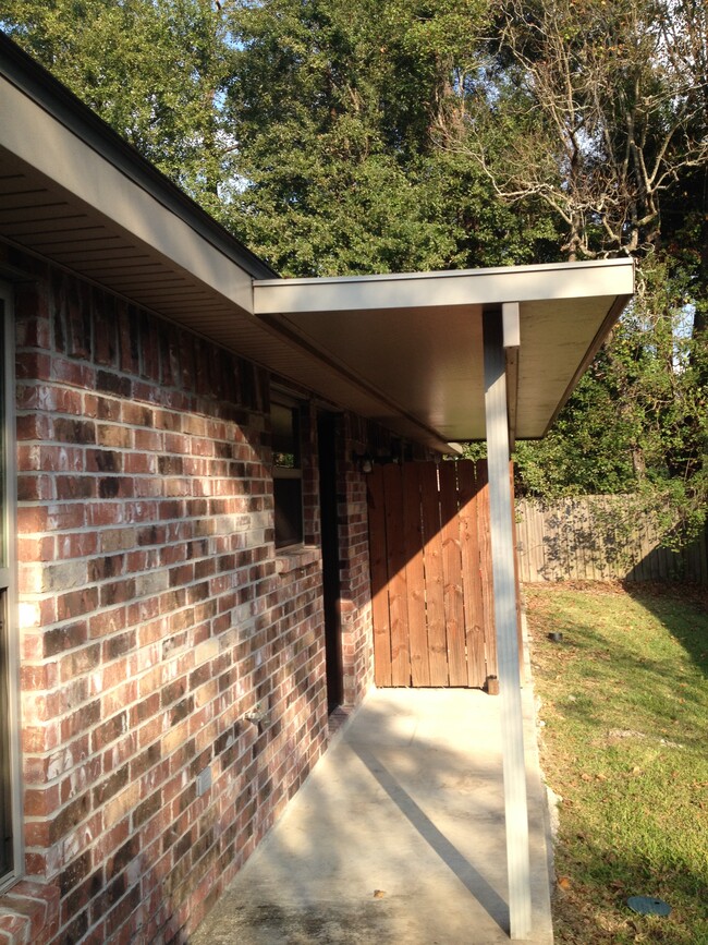 268 Soileau Ln, Unit 12 in Lake Charles, LA - Foto de edificio - Building Photo