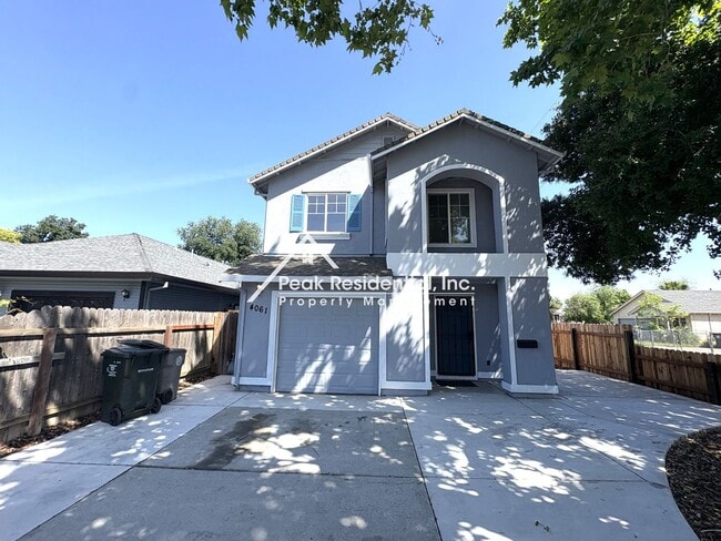 property at 4061 32nd St