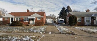 18779 Roscommon St in Harper Woods, MI - Building Photo