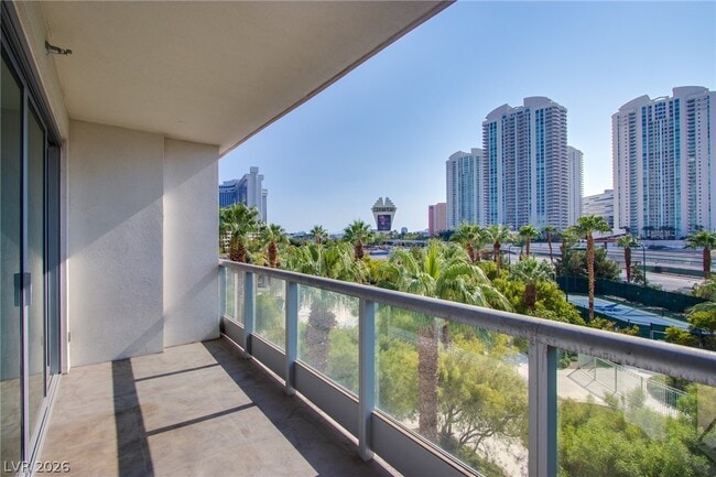 property at 222 E Karen Ave