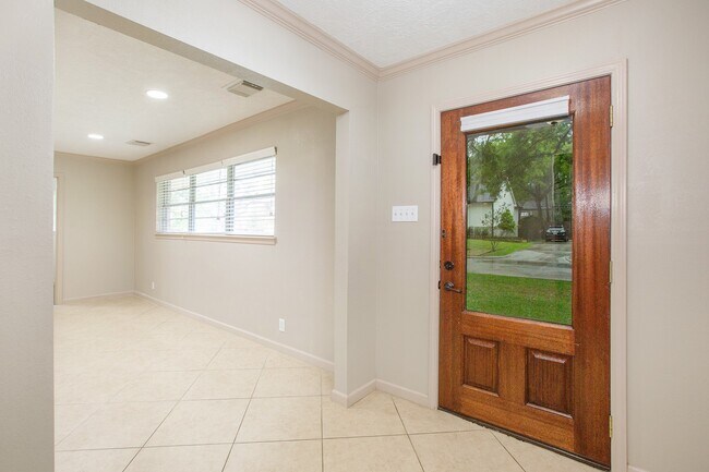 10825 Long Shadow Ln in Houston, TX - Building Photo - Building Photo