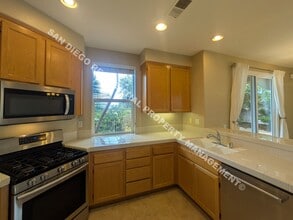 212 Aurora Ave in San Marcos, CA - Building Photo - Building Photo
