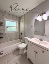 18406 Shoshone Dr in Independence, MO - Building Photo - Building Photo