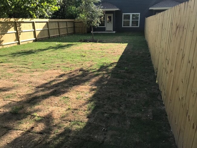 property at 910 Shady Ln