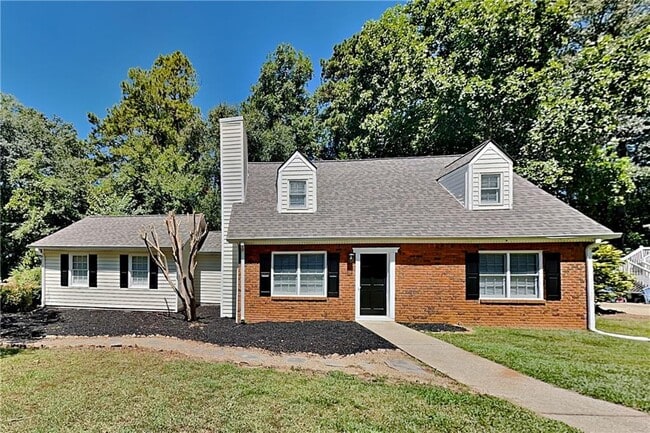 property at 2458 Zachary Woods Dr NW