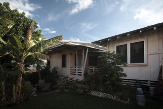 Bldg. F in Honolulu, HI - Foto de edificio - Building Photo