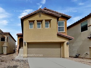 256 Morning Crest Ave in Las Vegas, NV - Building Photo - Building Photo