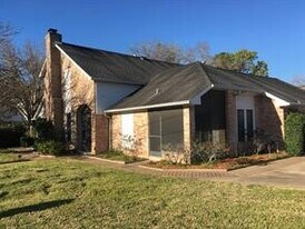 2950 Glenn Lakes Ln in Missouri City, TX - Building Photo