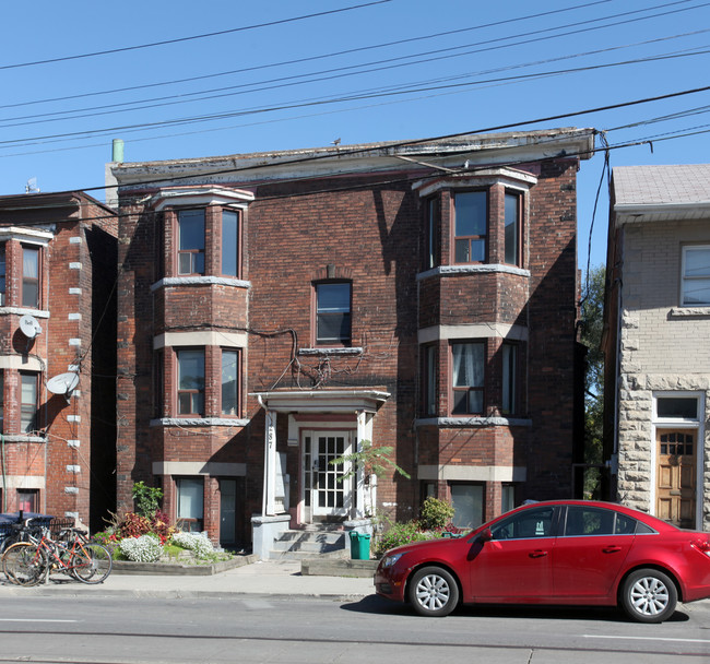 287 Ossington Ave in Toronto, ON - Building Photo - Building Photo